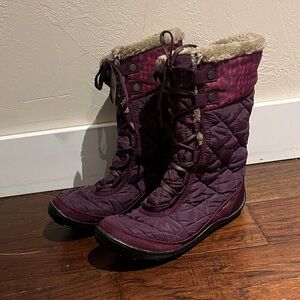 Columbia Women's Plum Quilted Winter Boots